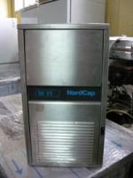 Kostkarka  do lodu Nordcap SD22